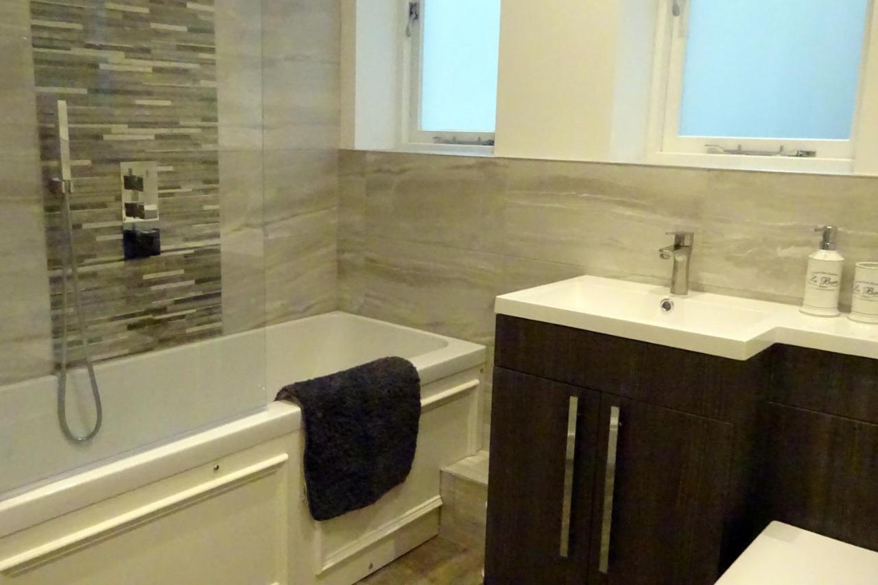 Derwent View Holiday Apartments Матлок Екстериор снимка